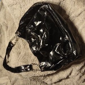 Black Patent Faux Shoulder Chain Purse